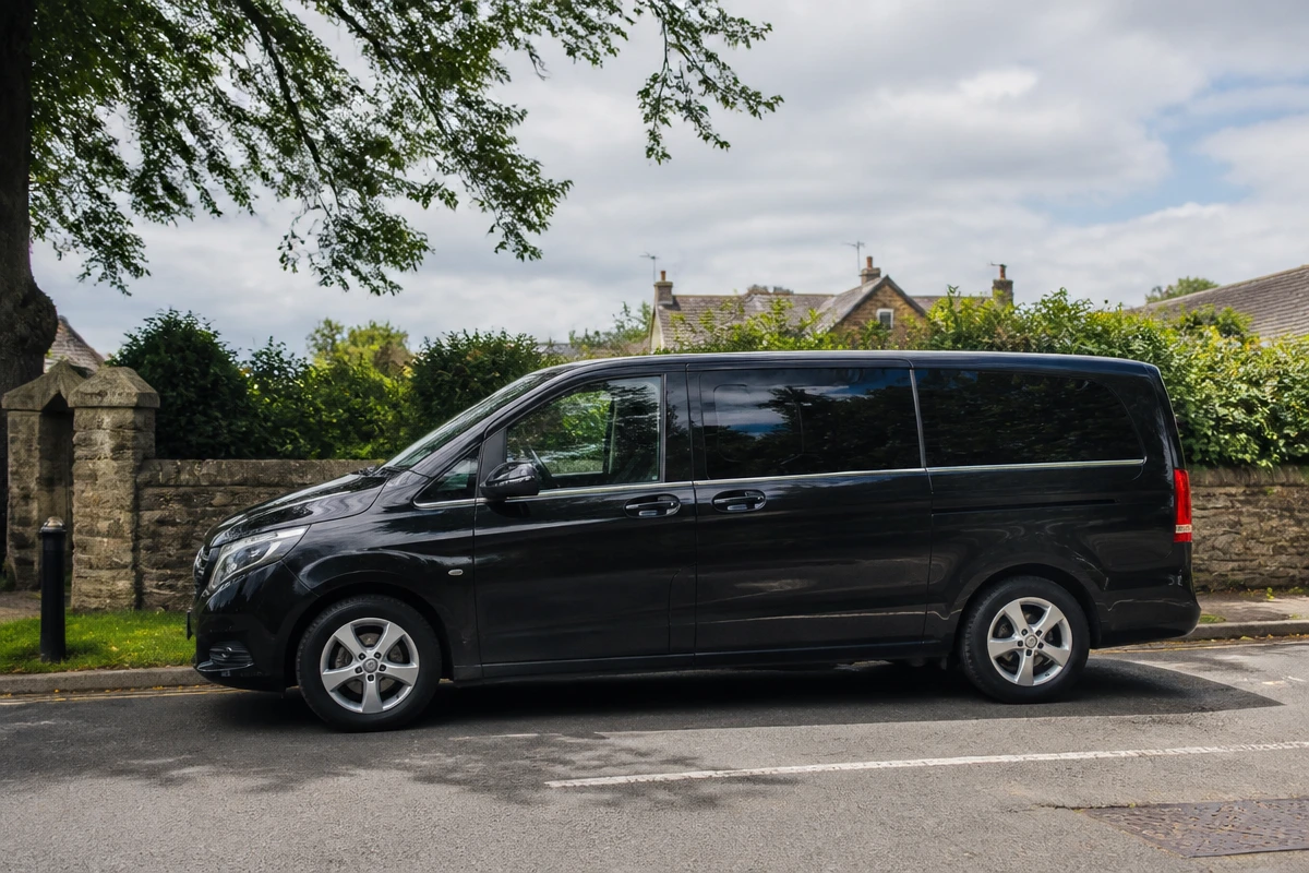 7 Seater Taxi